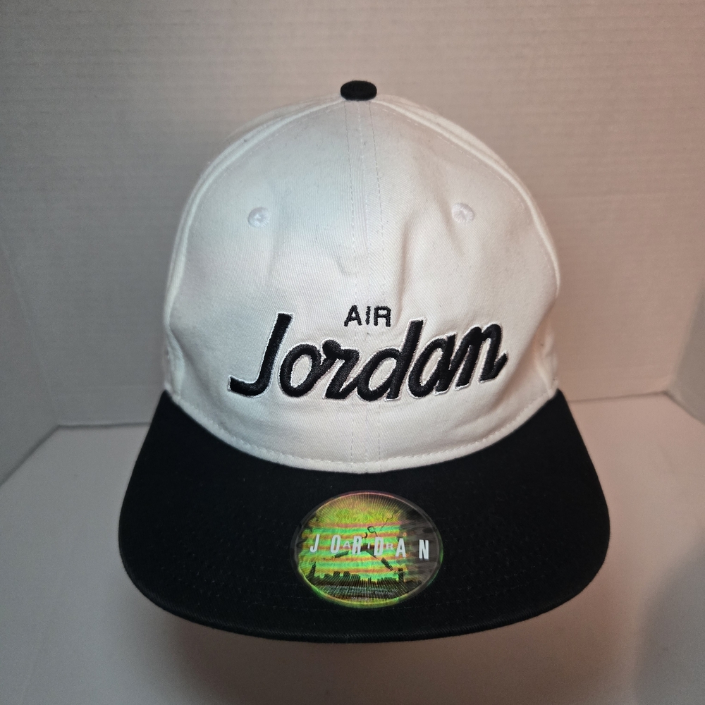 Air Jordan White and Black Cap